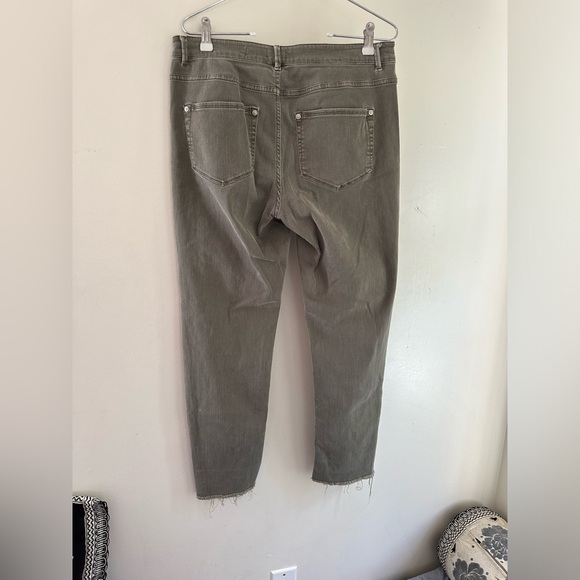 J Jill denim authentic fit cropped women’s green pants size 8 - Picture 7 of 12